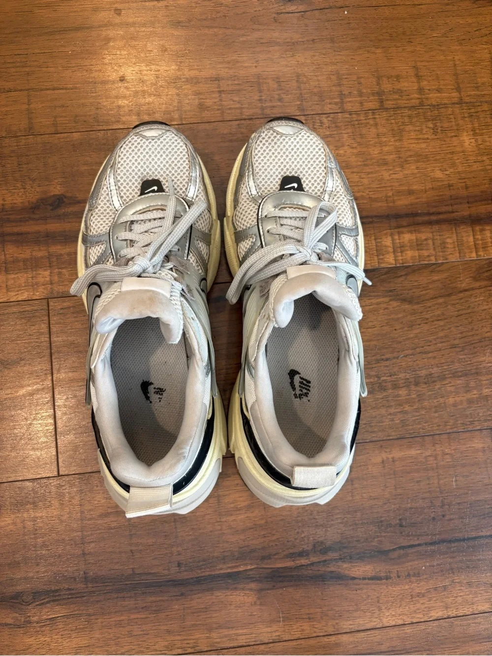Nike V2K Run Summit White Metallic Silver Women's Running Shoes Size 8